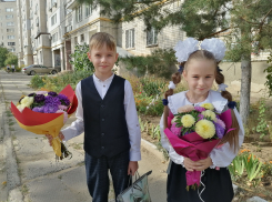 Здравствуй, осень! Здравствуй, школа! Здравствуй, наш любимый класс!