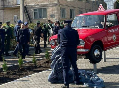По какому случаю в Камышине появился памятник «жигуленку»- «копейке» как легендарному учебному автомобилю