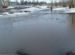 ГУ МЧС по Волгоградской области разослало смс-сообщения на мобильники жителей в связи с тревожным паводком