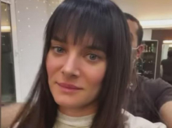 Загубила всю красоту: Елена Исинбаева с челкой нарвалась на армию хейтеров