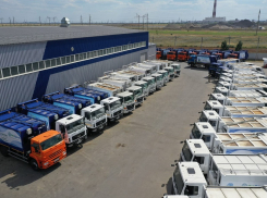 Новый «мусорный» регоператор показал, какой мощный парк мусоровозов он заготовил для Волгоградской области