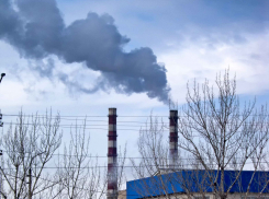 «КамышинТеплоЭнерго» в 10-градусный мороз отключает 6-й микрорайон Камышина от отопления