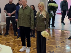 Пока камышане спрашивали Мизулину, когда им «починят» интернет, невеста тихо вышла замуж за жениха Шамана сегодня, 5 ноября (ВИДЕО)