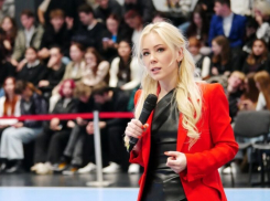 Екатерина Мизулина прокомментировала скандал, разразившийся в России из-за блокировки популярной у подростков игры Roblox