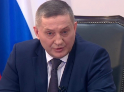 Губернатор Волгоградской области Андрей Бочаров прокомментировал ситуацию в регионе после захвата заложников в колонии