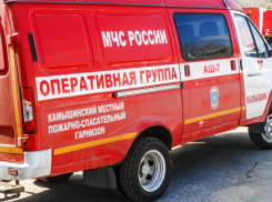 В Камышине пять пожарных расчетов прибыли на смертельное возгорание в 11-м квартале