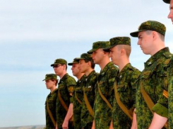 В Камышине военные прокурорские работники проинформировали молодое пополнение о мерах по противодействию терроризму и экстремизму
