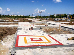 В Камышине в парке Текстильщики стал просматриваться некий «центр силы»