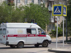 В Камышине в больнице скончалась женщина, выпавшая несколько дней назад из окна четвертого этажа