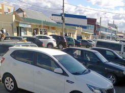 На популярные иномарки в волгоградских автосалонах подняли ценники до двух миллионов