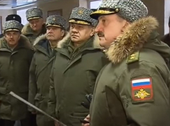 Владимир Путин отменил каракулевые «папахи» для высших военных чинов