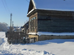 Большинство жителей Волгоградской области не исключают криминала в истории с исчезновением пятнадцатилетней школьницы под Камышином 