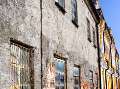 В Камышине чиновники дали понять, что в волоките с ремонтом городских исторических особняков они как бы ни при чем