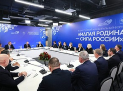 Встречаясь с главами муниципалитетов в Москве, Путин сказал, что для них самые ценные управленческие кадры - бойцы, прошедшие через СВО