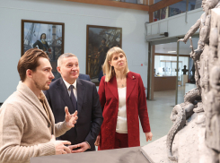 Андрей Бочаров поехал в Москву в студию Грекова обсуждать будущий памятник бойцам СВО