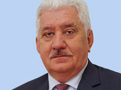 Депутат-единоросс из Волгоградской областной думы, большой любитель туристической экзотики, застрял за океаном