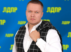 Координатор ЛДПР в Камышине Евгений Малыгин: «С Днем народного единства, будьте всегда патриотами, уважаемые земляки!»
