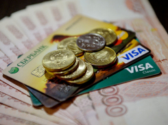 В Камышине мошенники подозрительным образом «преследуют» потенциальных клиентов банков