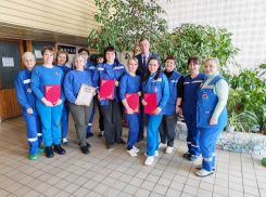 В Камышине в канун профессионального праздника фельдшеров поздравили медиков «скорой»