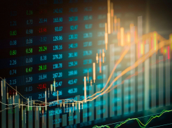 Камышинскую контролершу телефонный мошенник «очаровал» статусом инвестора и разорил на  300 тысяч