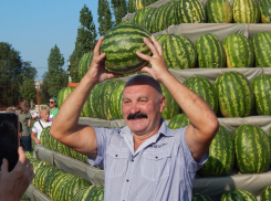 Во второй половине дня Арбузный фестиваль в Камышине выдохся