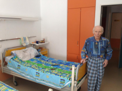 В терапевтическом отделении петроввальского филиала больницы №1 Камышина больные остались без врачей