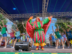 Пресс-служба администрации Камышина объявила, что Арбузный фестиваль включен в базу всероссийского сервиса RUSSPASS