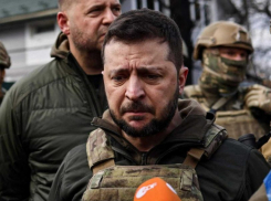 «Вертолет уже стоит»: на Украине приготовились к бегству Зеленского, - «Блокнот - Россия»