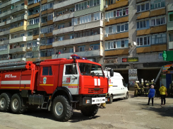 В Камышине опять горит «кривой» дом