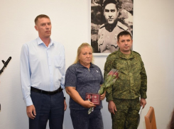 В Камышине родственникам погибших в СВО бойцов передали госнаграды