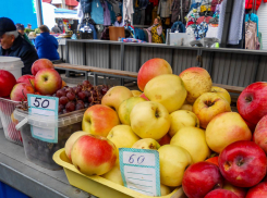 Специалисты рассказали камышанам, какие фрукты им надо есть в октябре