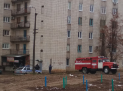 Зачем пожарные, спасатели и полиция срочно прибыли к девятиэтажке по улице Воинов-Интернационалистов в Камышине?