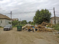 Регоператор «Ситиматик - Волгоград», которого «вызвали на ковер» депутаты Камышинской городской думы, заранее объяснил через СМИ, какой мусор он вывозить не собирается