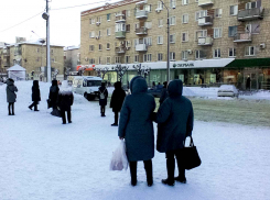 Камышин остается на коронавирусном уровне в 6 заражений за сутки, а Волгоградская область начала «оранжеветь»