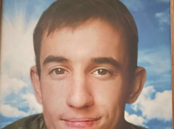 В Камышине сегодня, 15 декабря, проводят в последний путь погибшего в спецоперации Георгия Шмидта