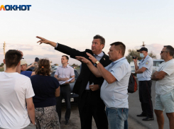 Волгоградская Облдума намерена экстренно лишить должности депутата, журналиста Александра Осипова  из-за «дела о дубах»