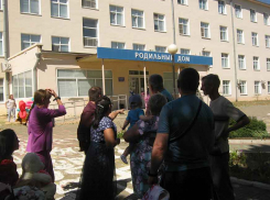 «Не верю, что побегут совокупляться за 200-метровую квартиру и полмиллиона»: жители Волгоградской области поспорили о поддержке рождаемости 