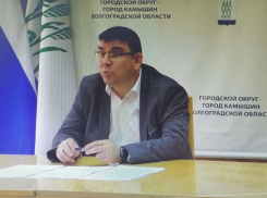 Камышинский городской прокурор заявил на камеры, что наказан председатель комитета ЖКХ администрации Максим Колескин - правда, не очень понятно, за что (ВИДЕО)