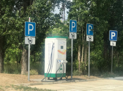 В Камышине открыли первую зарядную станцию для электромобилей