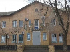 В Камышине пока не нашлось желающих купить здание онкодиспансера за 11,8 миллиона