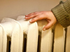 Сегодня, 24 марта, коммунальщики оставят без отопления многоэтажки на улице Фабричной в Камышине и без света - в 4 микрорайоне