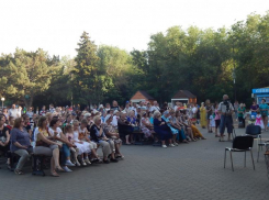 Стало известно, когда у «пушкинского» дуба в Камышине можно почитать и послушать стихи гения русской литературы