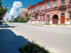 Неизвестные 15 августа прислали угрозы в волгоградские СМИ, что взорвут «Родину-мать» и будут «ловить и пытать чиновников» 