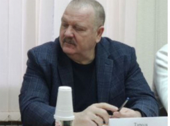 Подсудимый экс-замглавы Котово Борис Тареев уходит воевать - «подальше» от уголовного дела