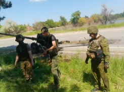 В Камышине жены бойцов поздравили с Днем ракетных войск и артиллерии своих любимых, воюющих на передовой СВО