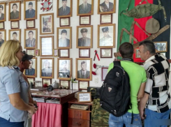 В Камышине осужденные посетили музей «Воинской славы русского оружия»