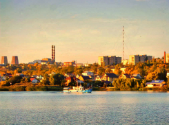 В городах и поселках южнее Камышина начали подтопку детских, медицинских и социальных учреждений в Волгоградской области