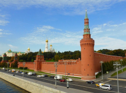 В Кремле восхищены героизмом экипажа танка, остановившего колонну техники ВСУ (ВИДЕО)