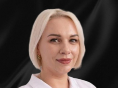 Молодая красивая врач из Волгограда Оксана Бибенина умерла в командировке на Донбассе: остановилось сердце