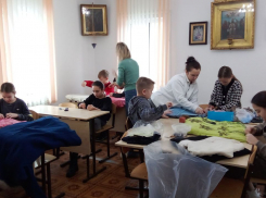 Никольский кафедральный собор продолжает благотворительный пошив
